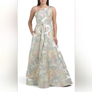 NWT RENE RUIZ Champagne One Shoulder Floral Brocade Gown Metallic Size 6